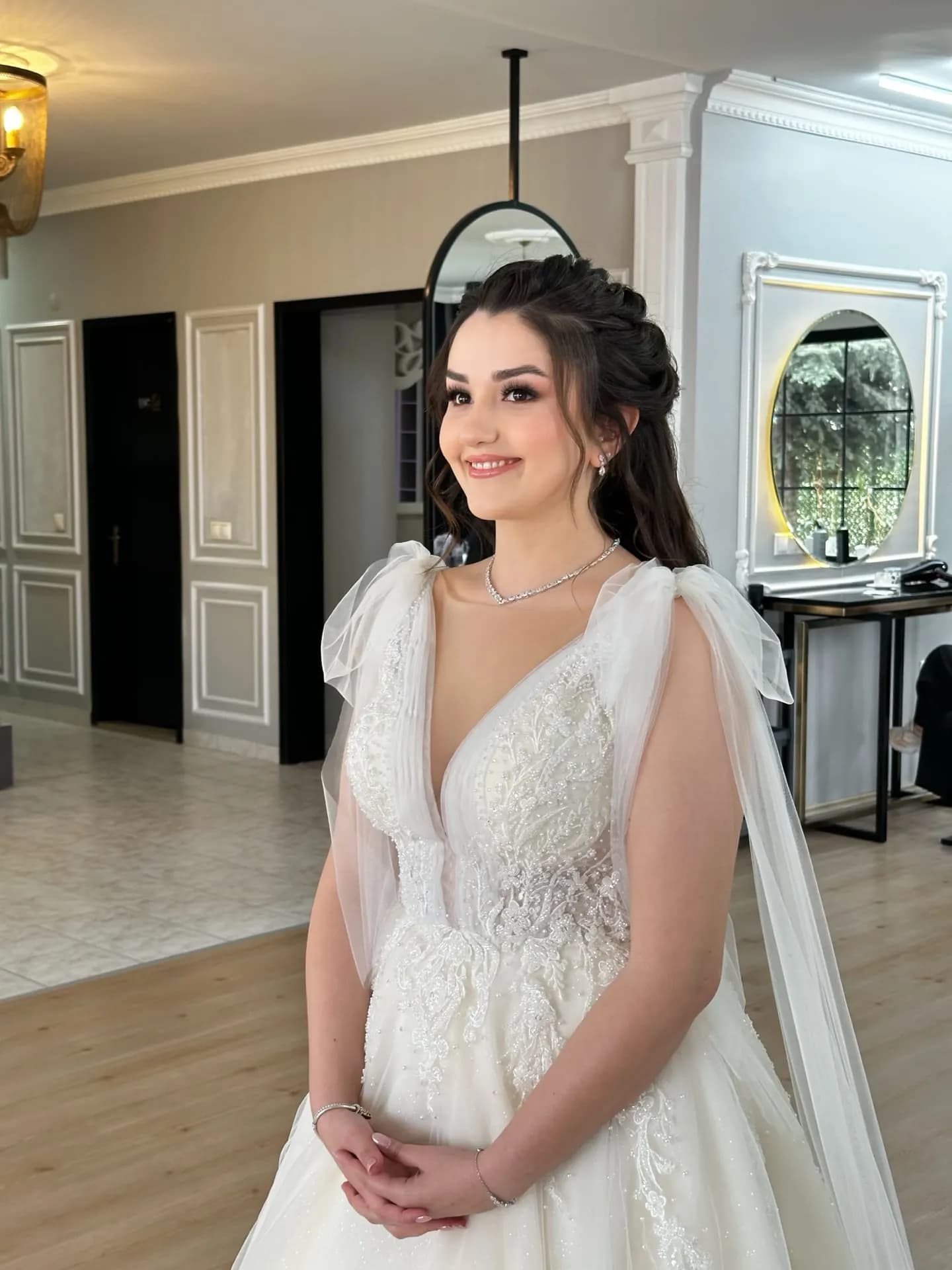 Buket Kuzey Studio - Ankara Gelin Saç & Makyaj Uzmanı - fotoğraf 6