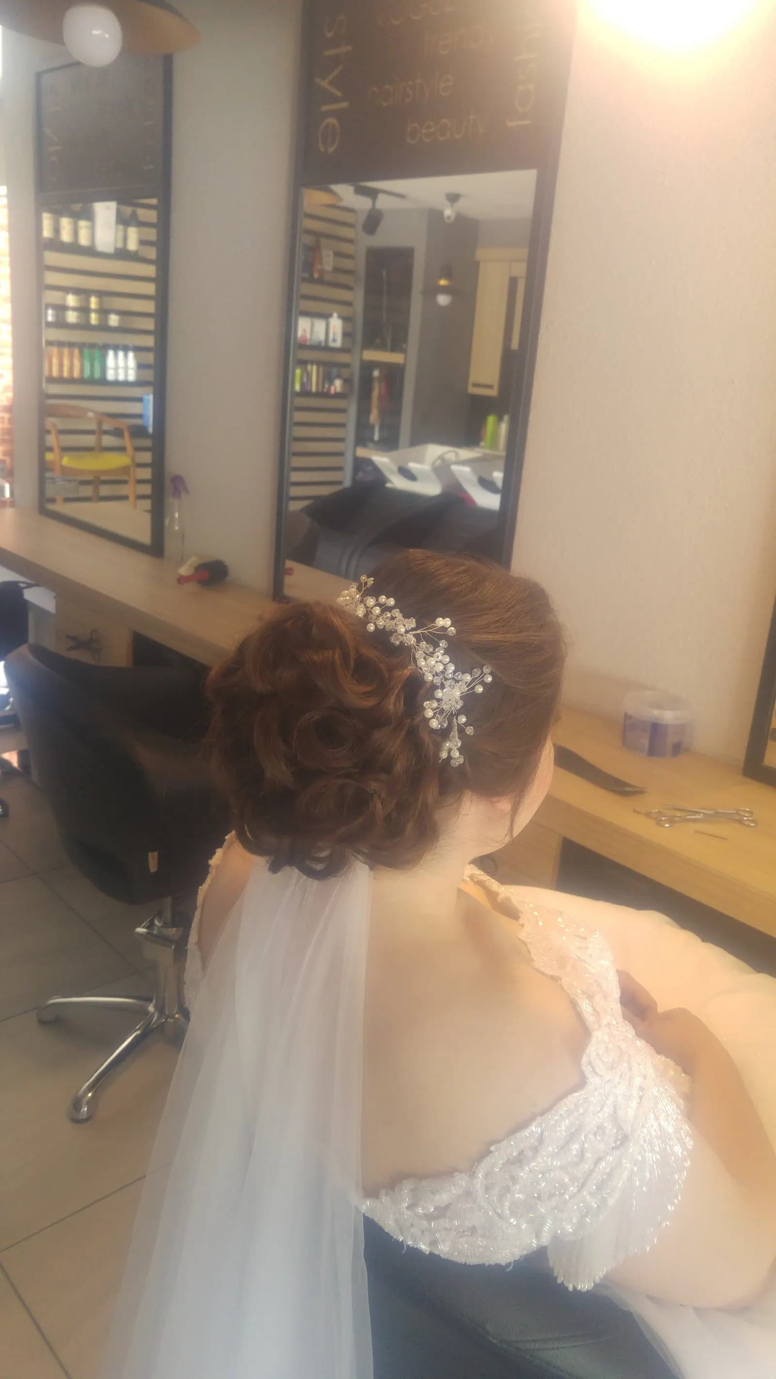 Deha Kuaför - Ankara Gelin Saç & Makyaj Uzmanı - fotoğraf 6