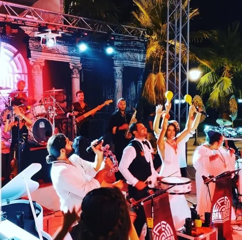 Efes Bandosu - Ankara Düğün Müzik Grubu / DJ - fotoğraf 10