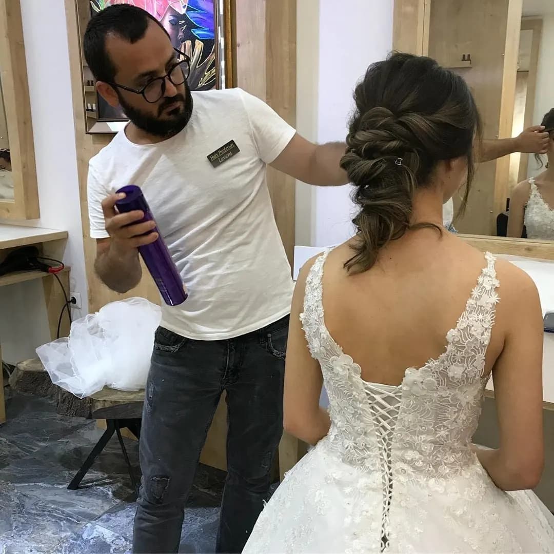 Hair Professor - Ankara Gelin Saç & Makyaj Uzmanı