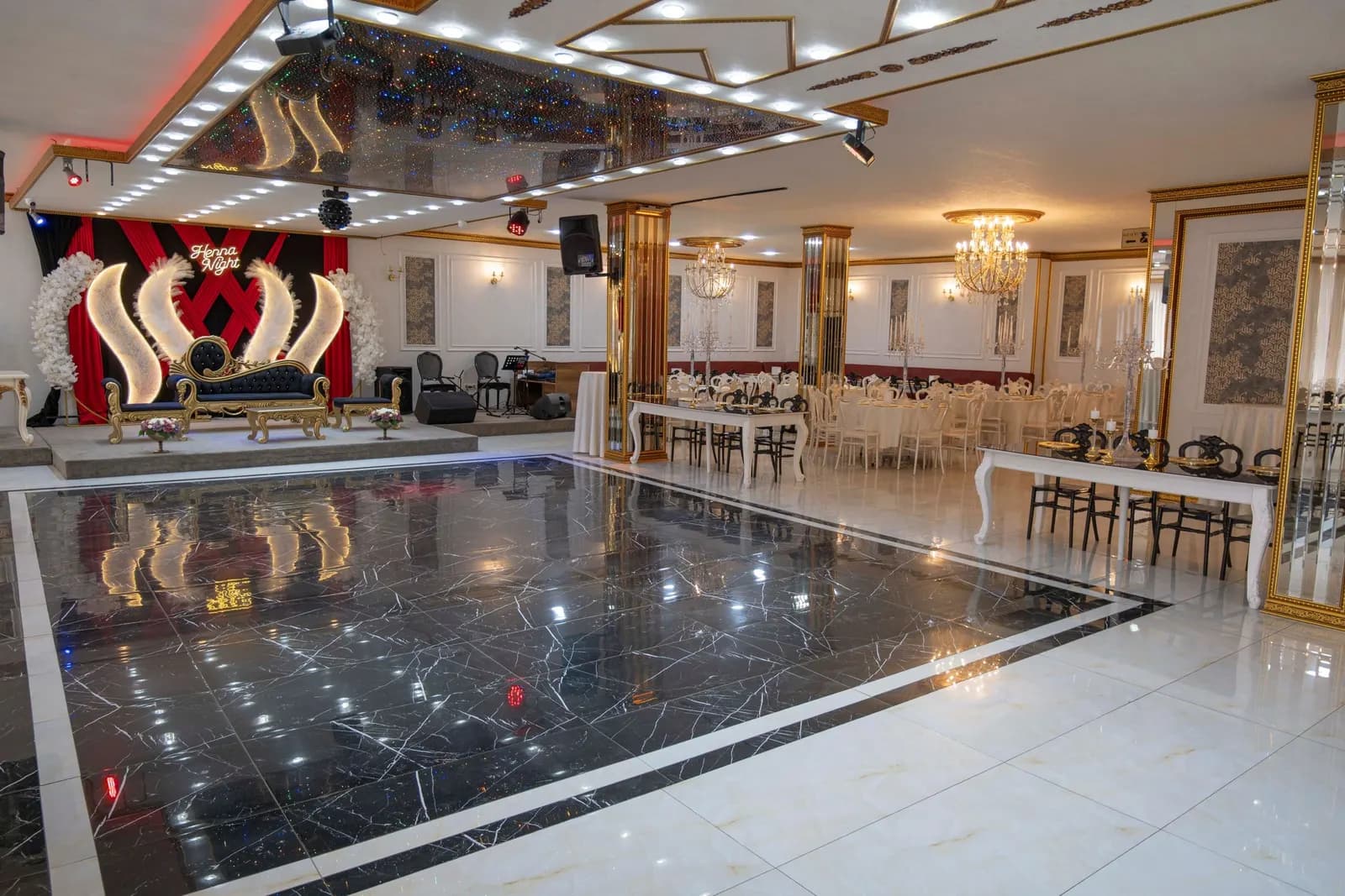 İnci Saray Kına Evi - Ankara Bekarlığa Veda Organizasyonu