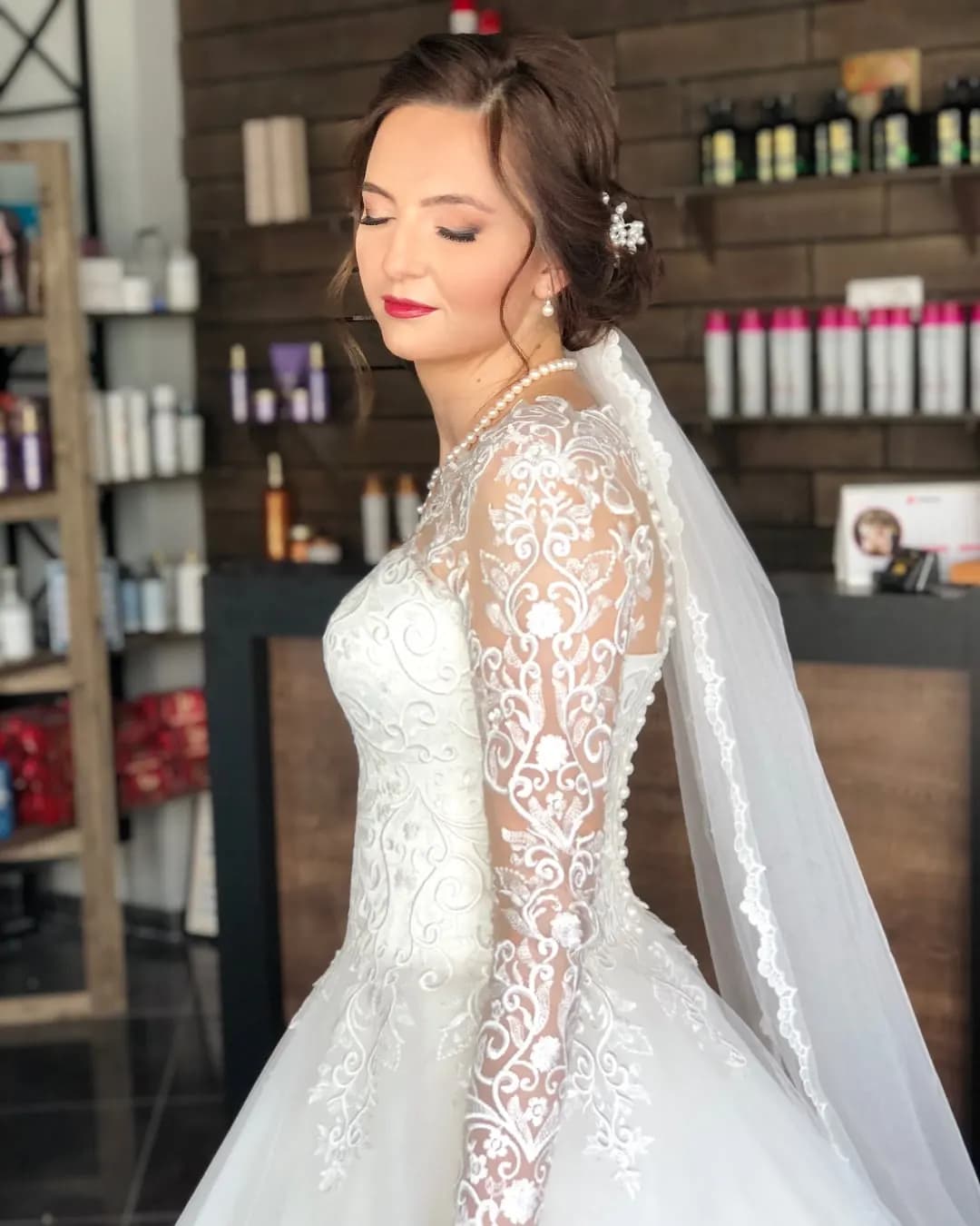 Kardelen Saç Tasarım - Ankara Gelin Saç & Makyaj Uzmanı - fotoğraf 5