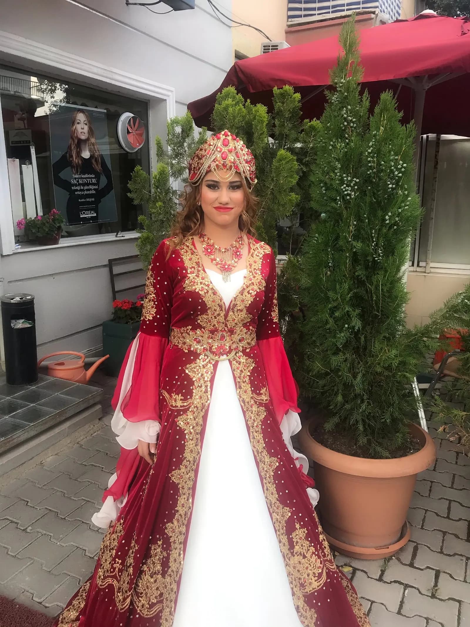 Locca Hair Salon - Ankara Gelin Saç & Makyaj Uzmanı - fotoğraf 7