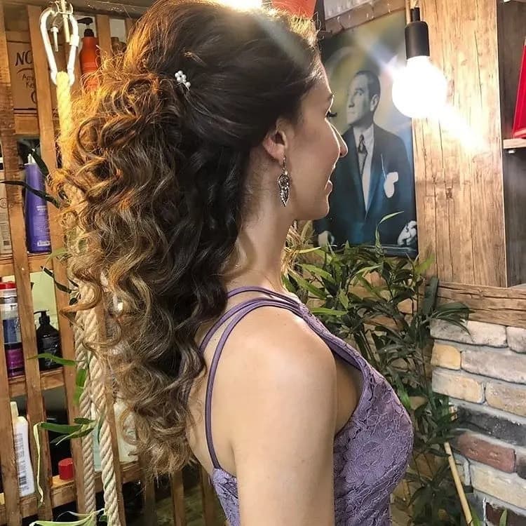 Naturel Kuaför - Ankara Gelin Saç & Makyaj Uzmanı - fotoğraf 4