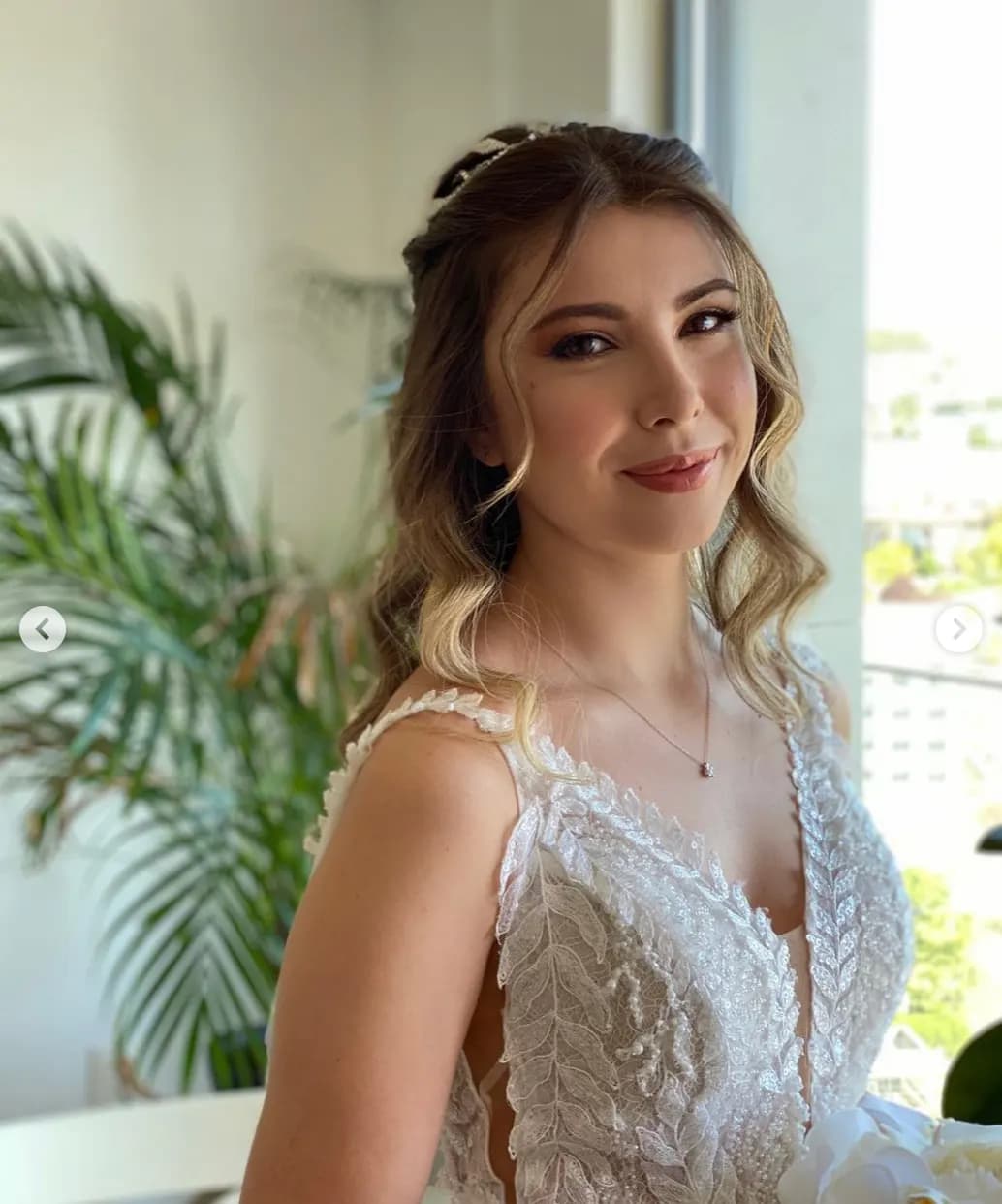 Ruhiye Bezek Make Up - Ankara Gelin Saç & Makyaj Uzmanı - fotoğraf 2