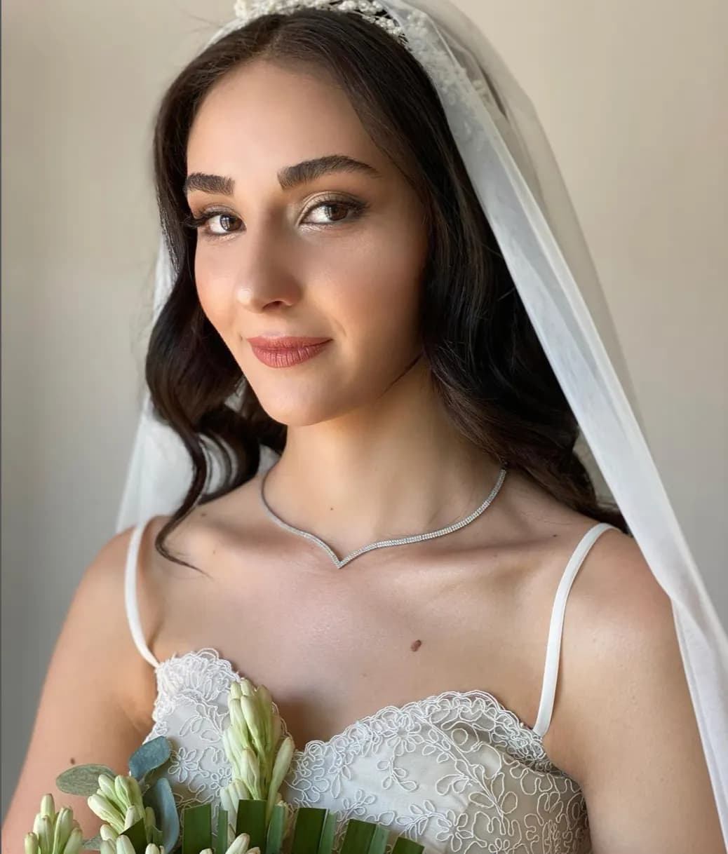 Ruhiye Bezek Make Up - Ankara Gelin Saç & Makyaj Uzmanı - fotoğraf 4