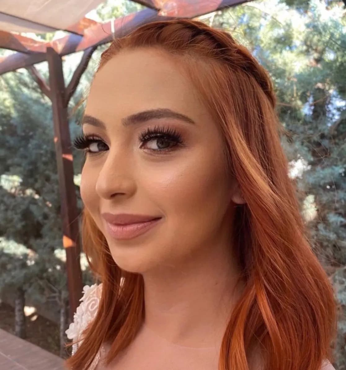 Ruhiye Bezek Make Up - Ankara Gelin Saç & Makyaj Uzmanı - fotoğraf 6