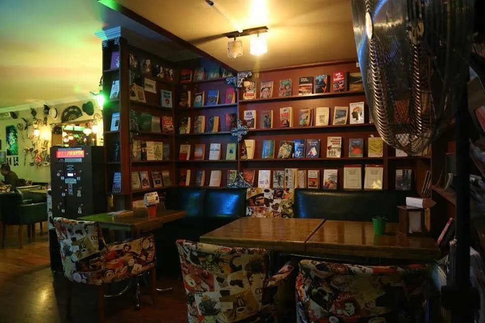 Turuncu Cafe Pub - Ankara Bekarlığa Veda Organizasyonu - fotoğraf 4