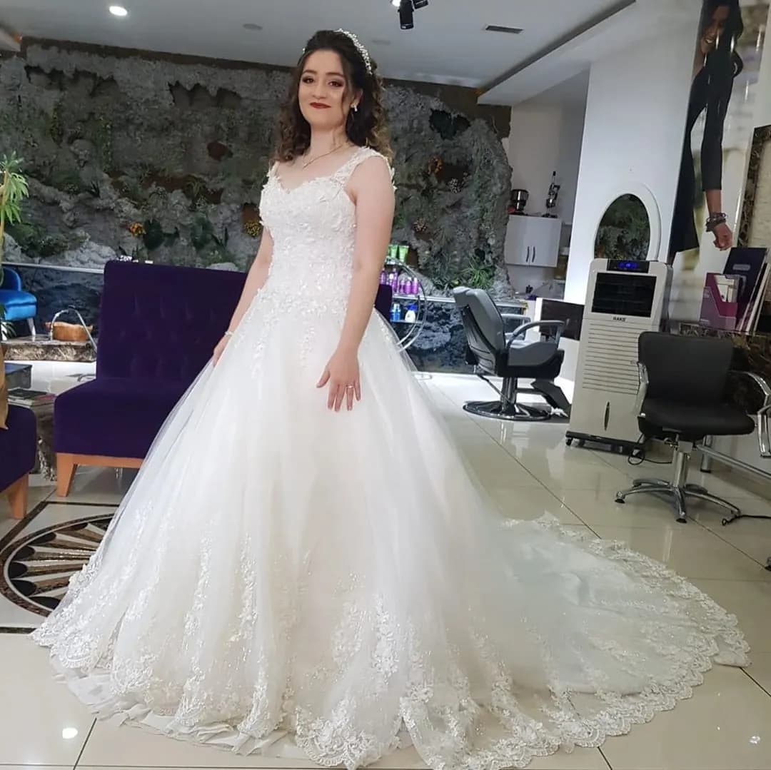 Arzu Yılmaz Güzellik Salonu - İstanbul Gelin Saç & Makyaj Uzmanı - fotoğraf 7