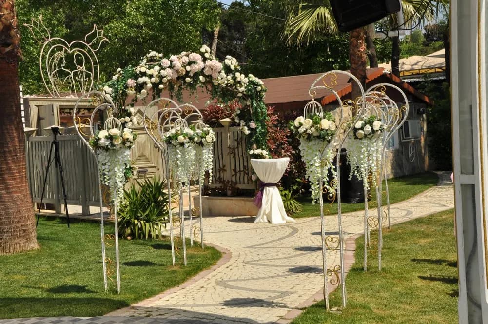 Baler Garden - İstanbul Kır Düğünü Mekanı - fotoğraf 6