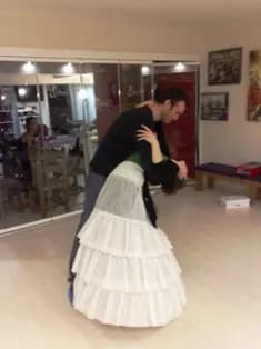 Cadde Dans Organizasyon By Leyla - İstanbul Düğün Dansı Eğitmeni