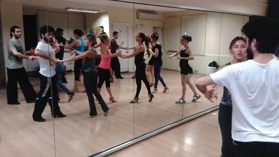 Dans Adres - İstanbul Düğün Dansı Eğitmeni - fotoğraf 7