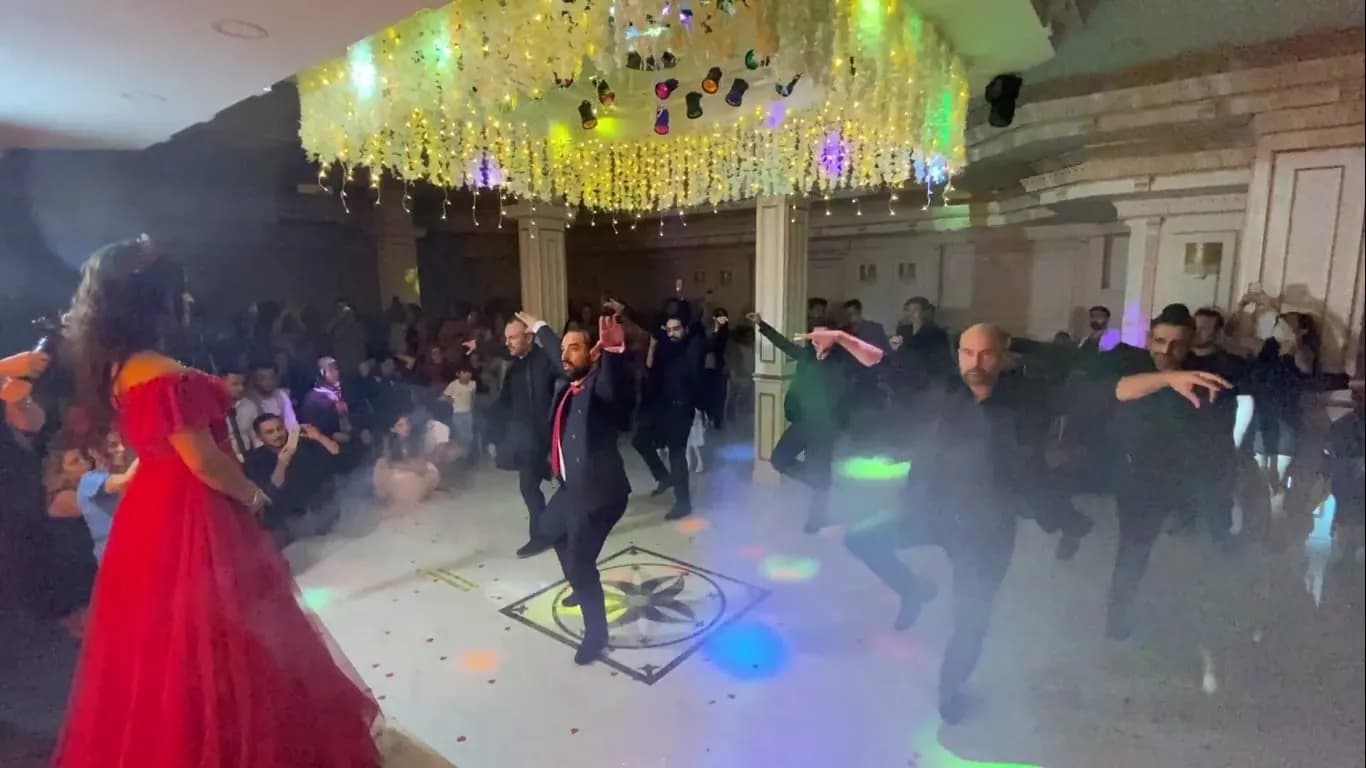 Dans Point - İstanbul Düğün Dansı Eğitmeni - fotoğraf 2