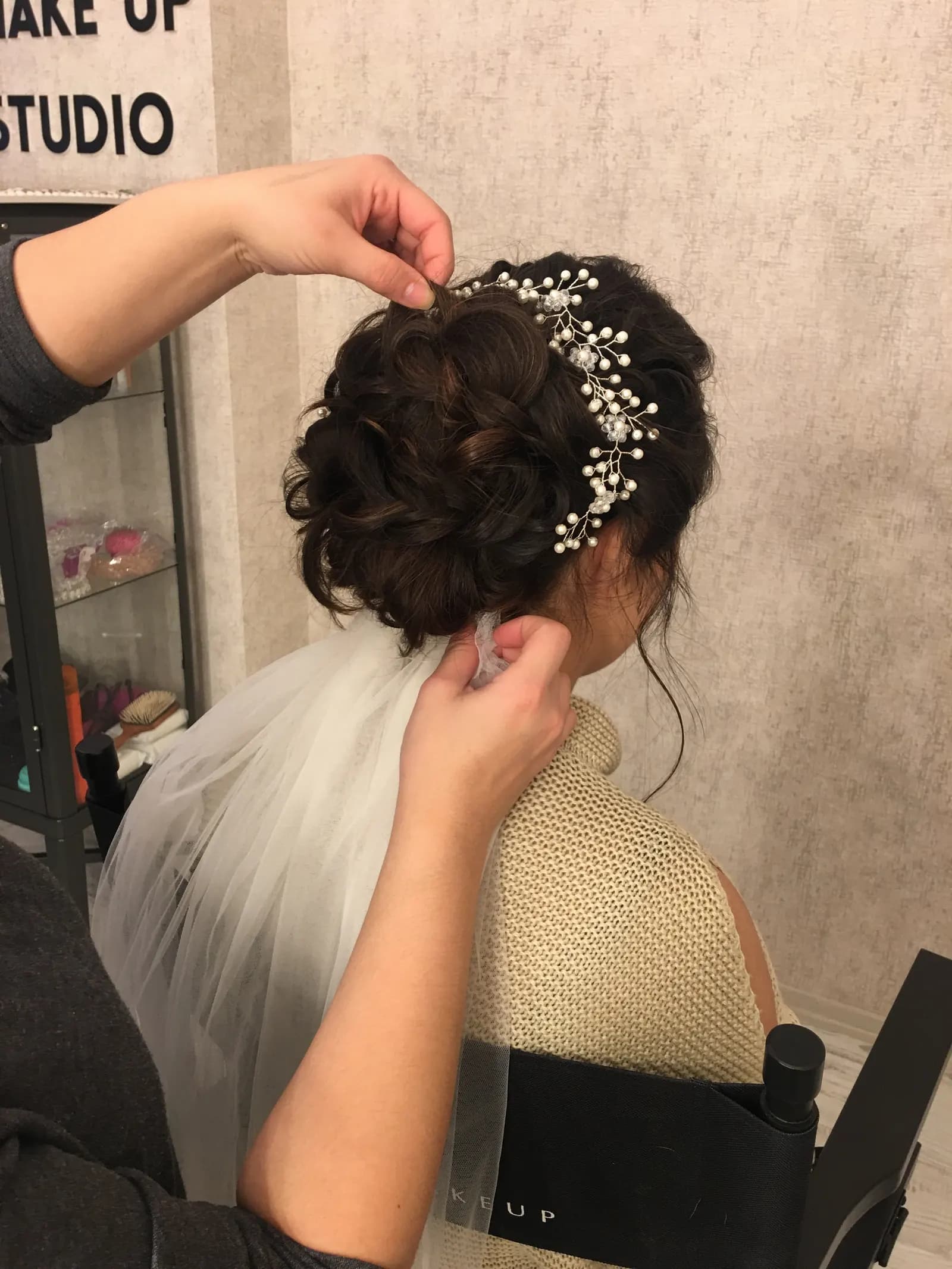 Demet's Line - İstanbul Gelin Saç & Makyaj Uzmanı - fotoğraf 7