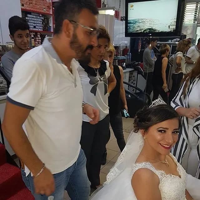 Doğa Kuaför - İstanbul Gelin Saç & Makyaj Uzmanı