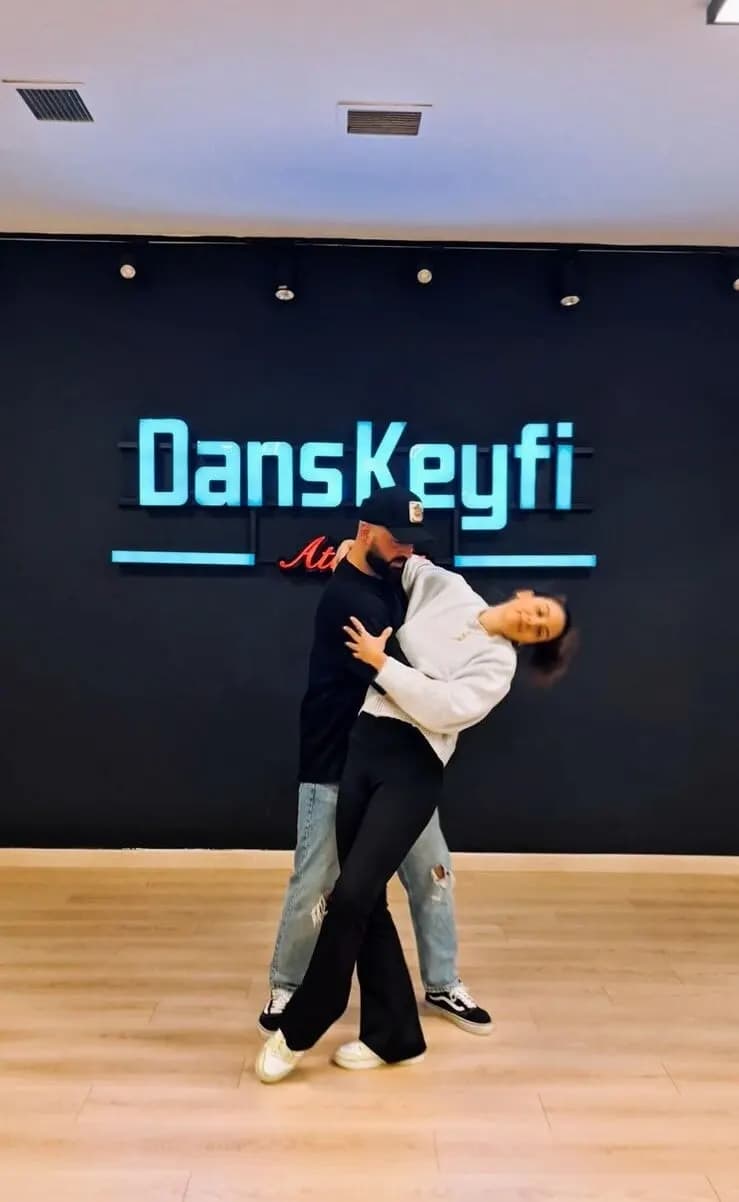 Düğün Dansı İstanbul Dans Keyfi Ataşehir - İstanbul Düğün Dansı Eğitmeni - fotoğraf 10