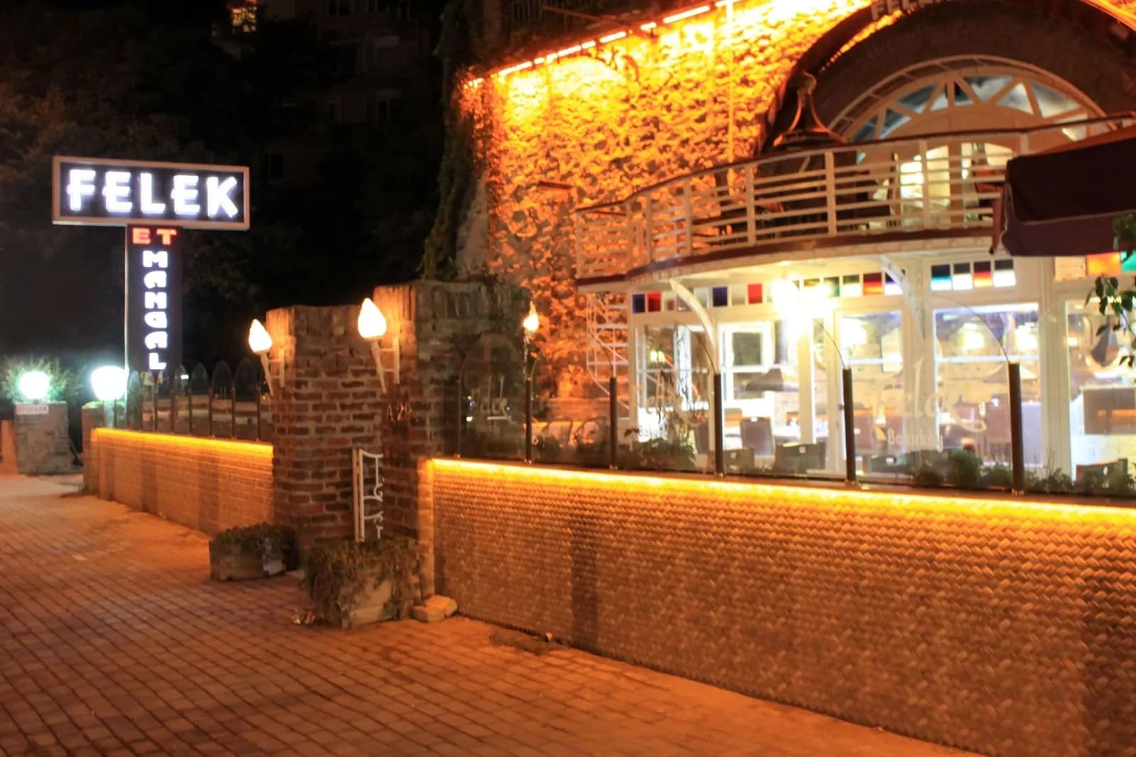 Felek Mangalbaşı - İstanbul After Party Mekanı - fotoğraf 8