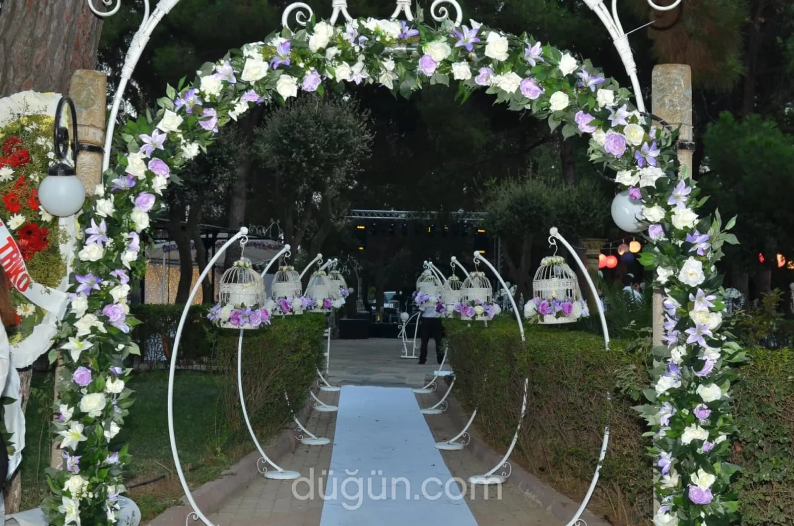 Garden In Tuzla - İstanbul Kır Düğünü Mekanı