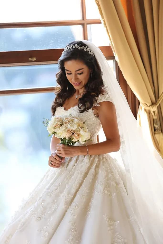 Hande Haluk Hair Make Up - İstanbul Gelin Saç & Makyaj Uzmanı - fotoğraf 4