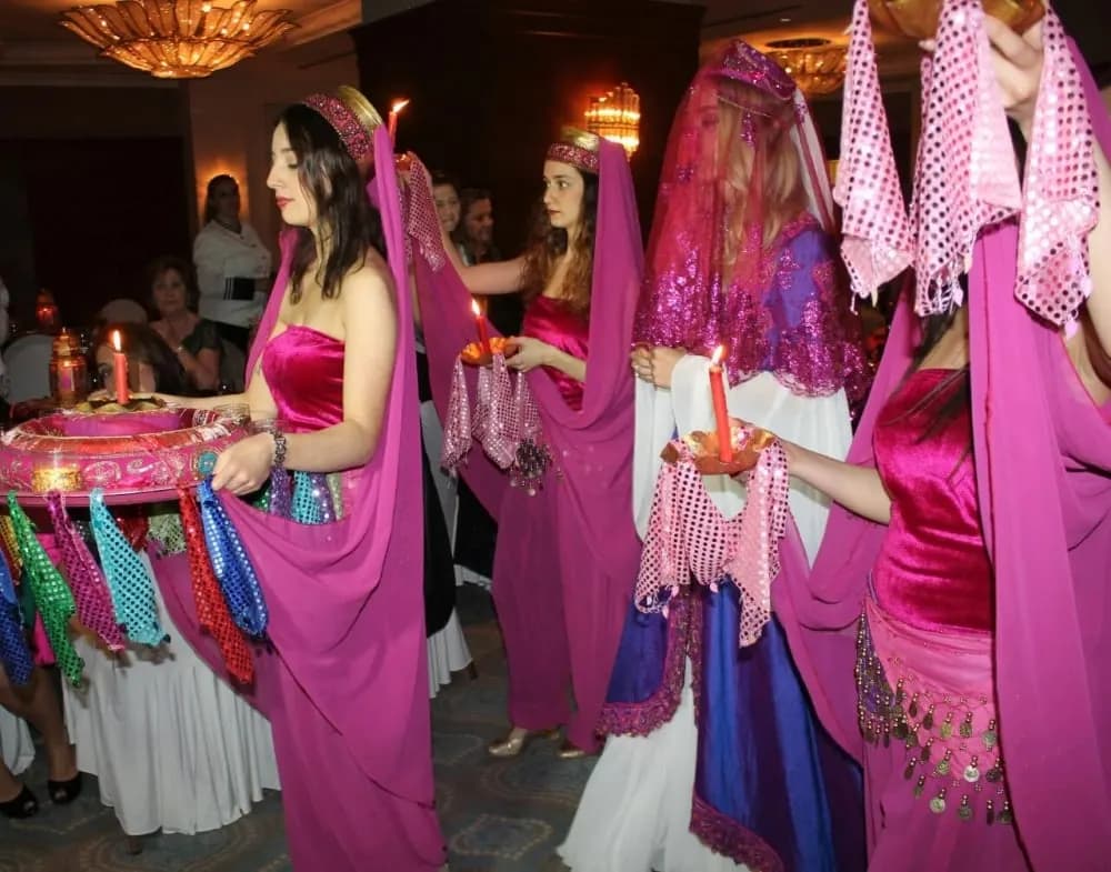 Henna Home - İstanbul Bekarlığa Veda Organizasyonu - fotoğraf 8