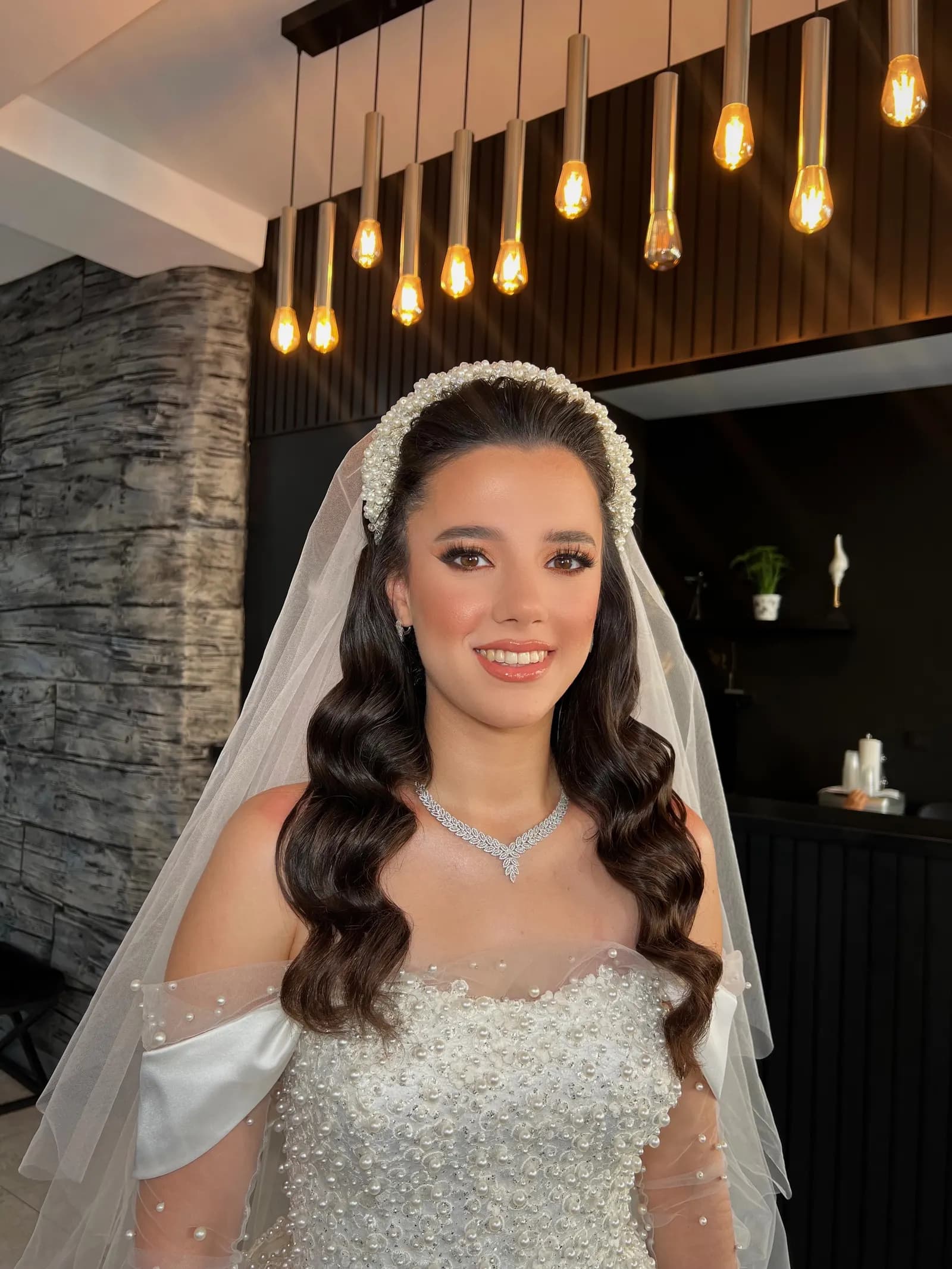 İrem Doğan - İstanbul Gelin Saç & Makyaj Uzmanı