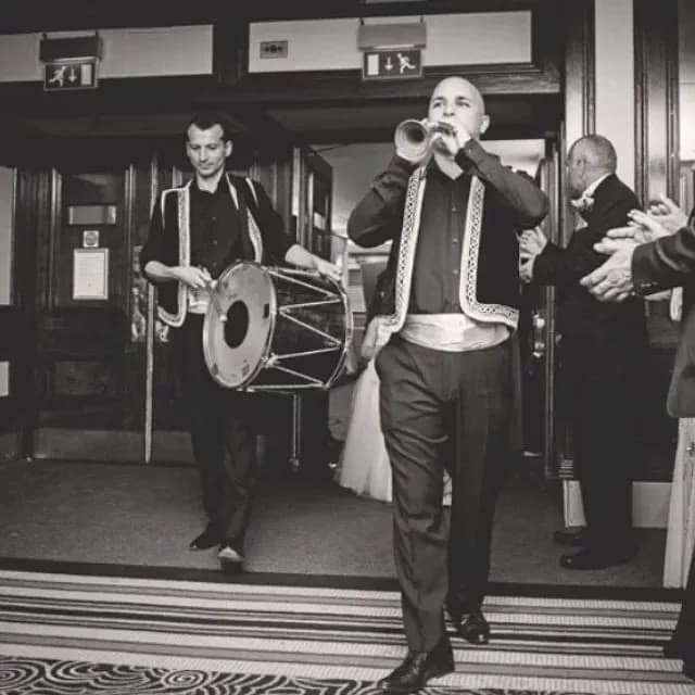 İstanbul Davul Zurna - İstanbul Düğün Müzik Grubu / DJ
