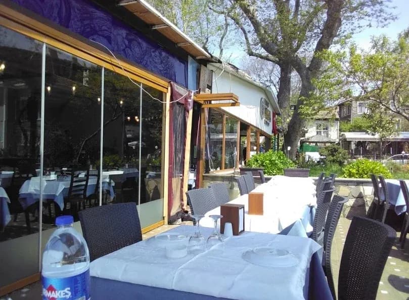 Kavak Baba Restaurant - İstanbul After Party Mekanı - fotoğraf 1