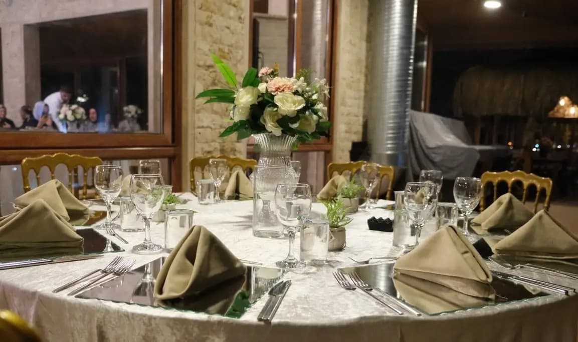 Kır Kubbe Göktürk - İstanbul Düğün Salonu