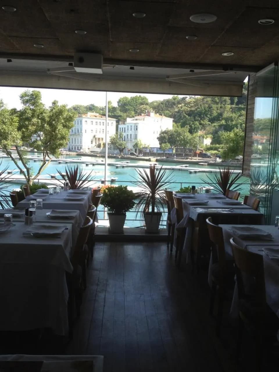 Kıyı Restaurant - İstanbul After Party Mekanı - fotoğraf 3