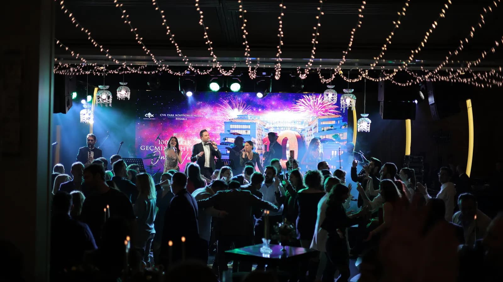 Lounge Event Orkestrası - İstanbul Düğün Müzik Grubu / DJ - fotoğraf 4