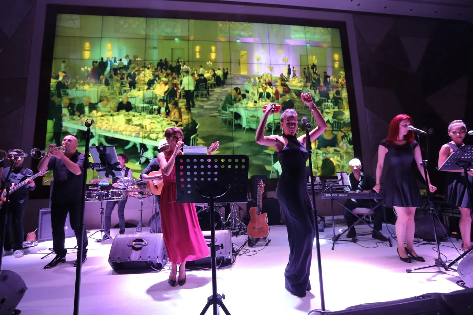 Lounge Event Orkestrası - İstanbul Düğün Müzik Grubu / DJ - fotoğraf 6