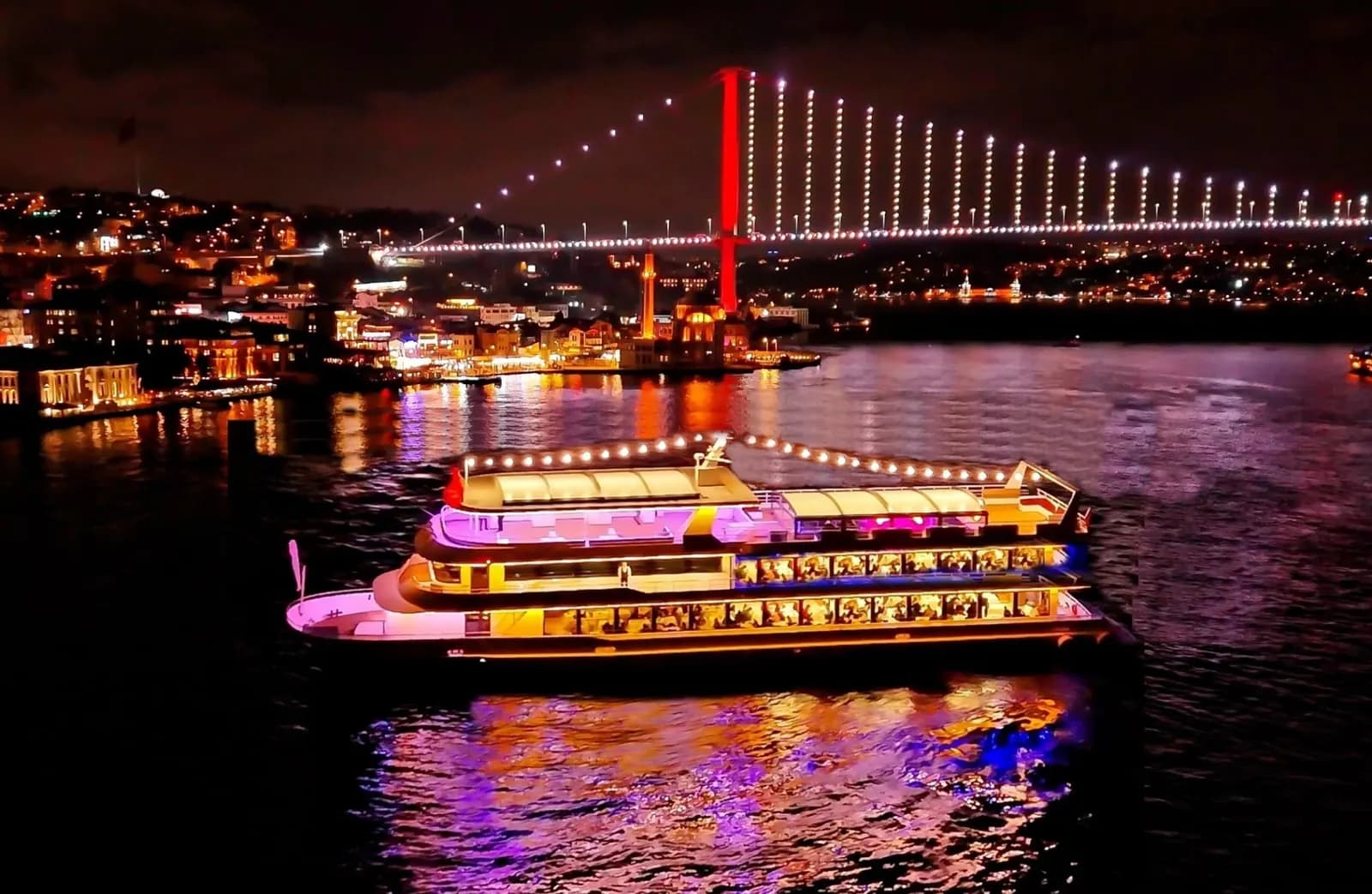 Lüfer Davet Tekneleri - İstanbul Tekne Düğünü