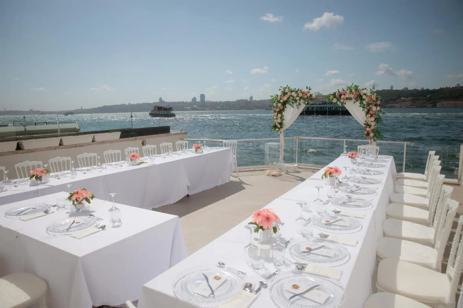 Mahra Yalı Organizasyon - İstanbul Nikah Salonu
