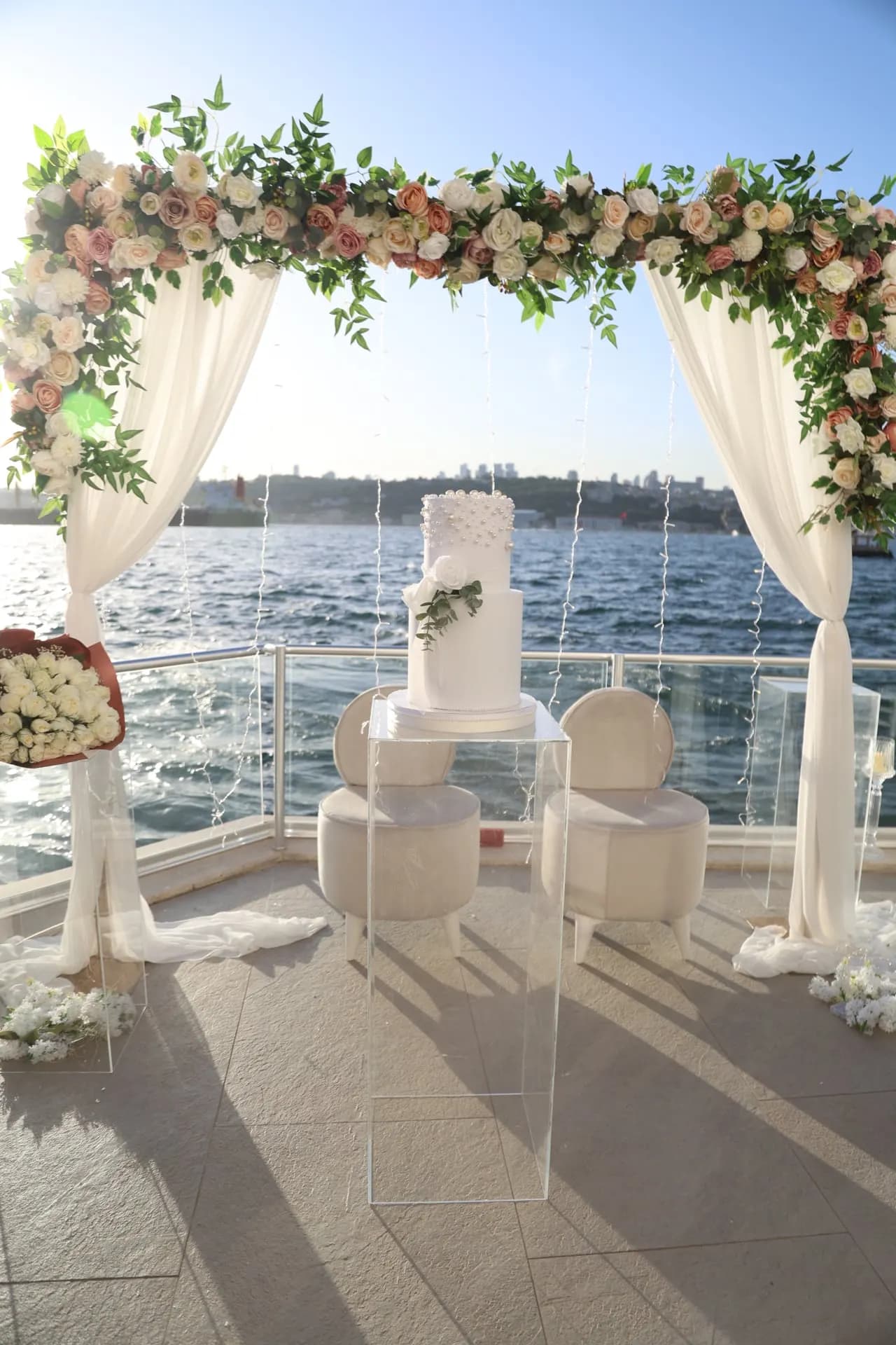 Mahra Yalı Organizasyon - İstanbul Nikah Salonu