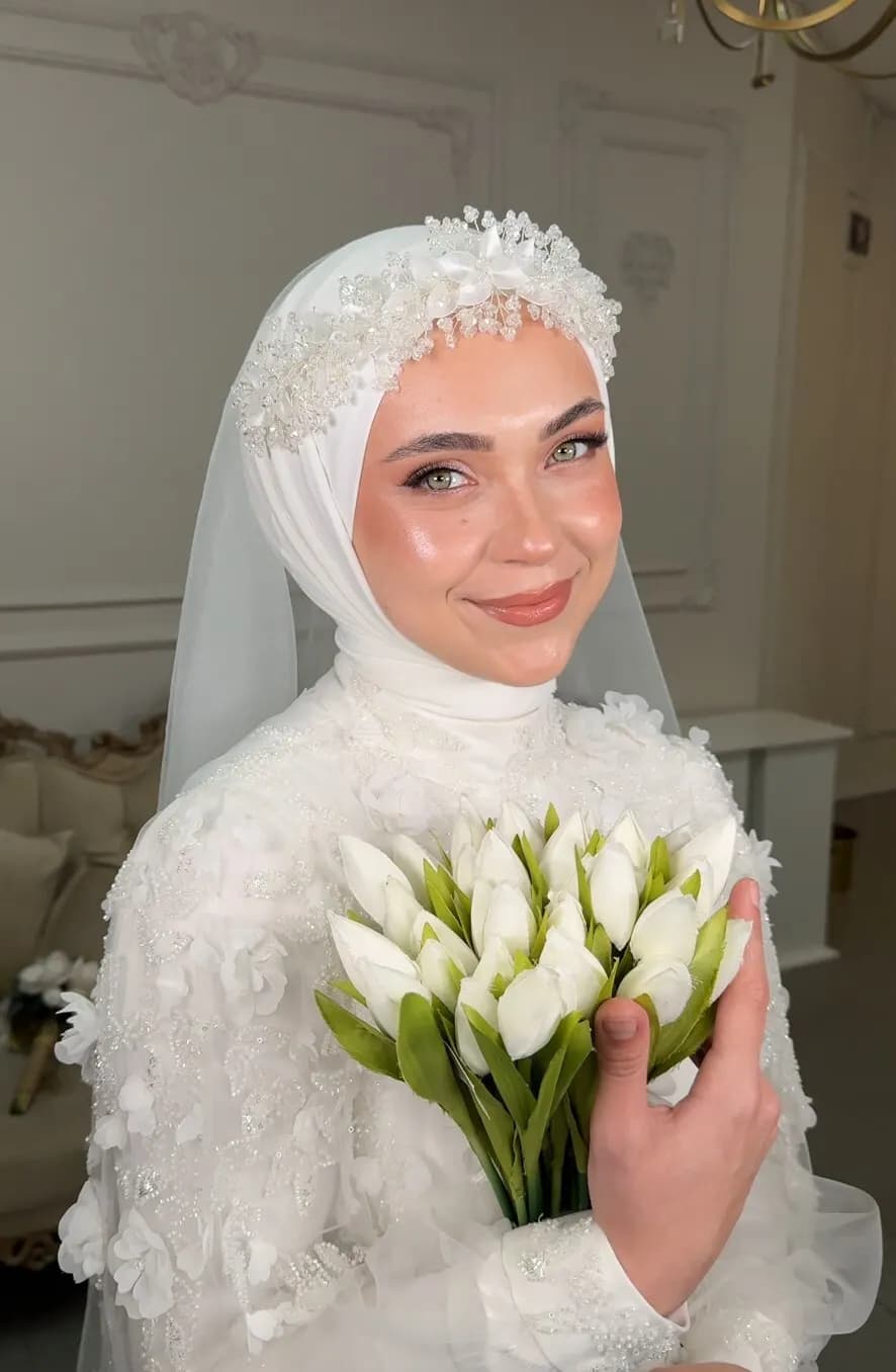 Miyaser Türban Tasarım - İstanbul Gelin Saç & Makyaj Uzmanı - fotoğraf 4