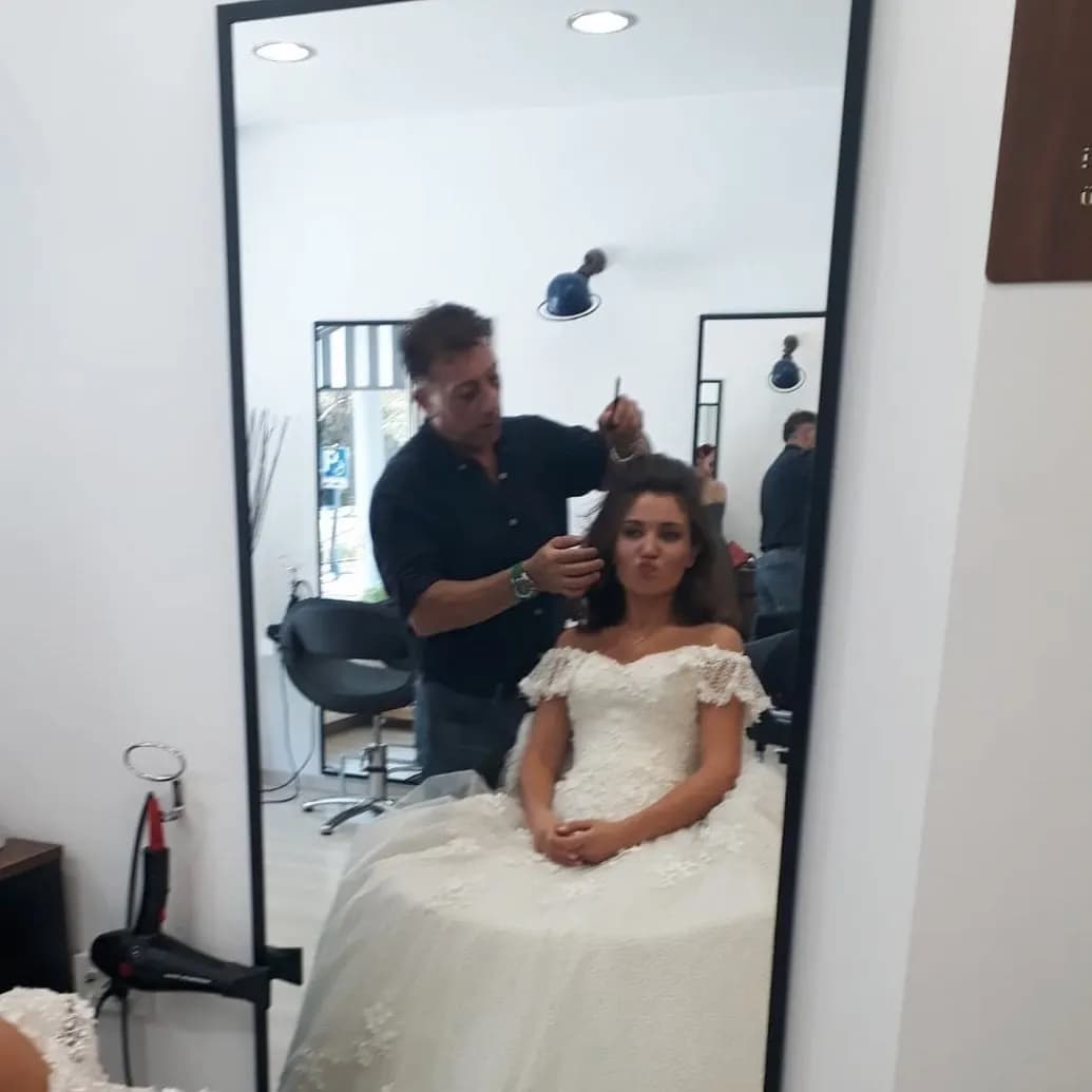 Mustafa Deniz Kuaför - İstanbul Gelin Saç & Makyaj Uzmanı - fotoğraf 8