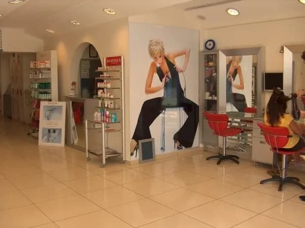 N&R Kuaför Güzellik Salonu - İstanbul Gelin Saç & Makyaj Uzmanı - fotoğraf 7