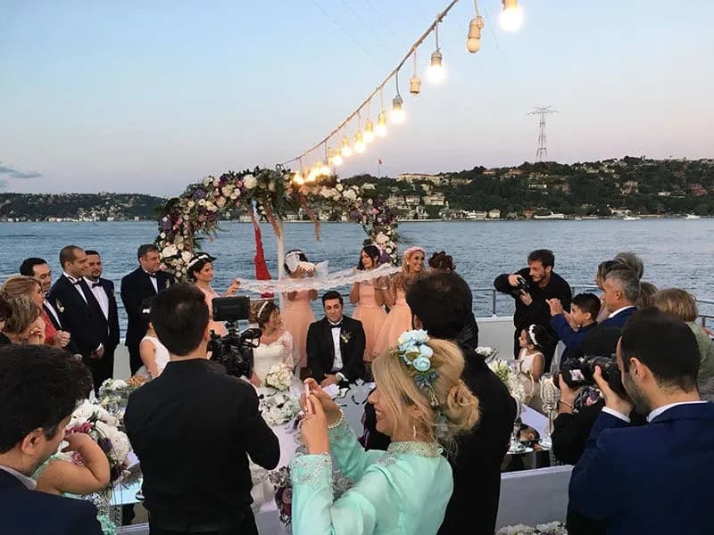 Naz Tekne Organizasyon - İstanbul Tekne Düğünü - fotoğraf 8