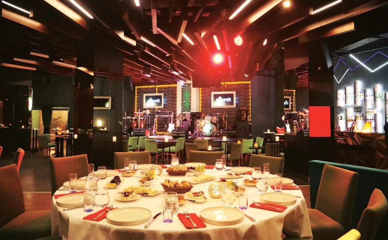 Nispet - İstanbul After Party Mekanı - fotoğraf 2