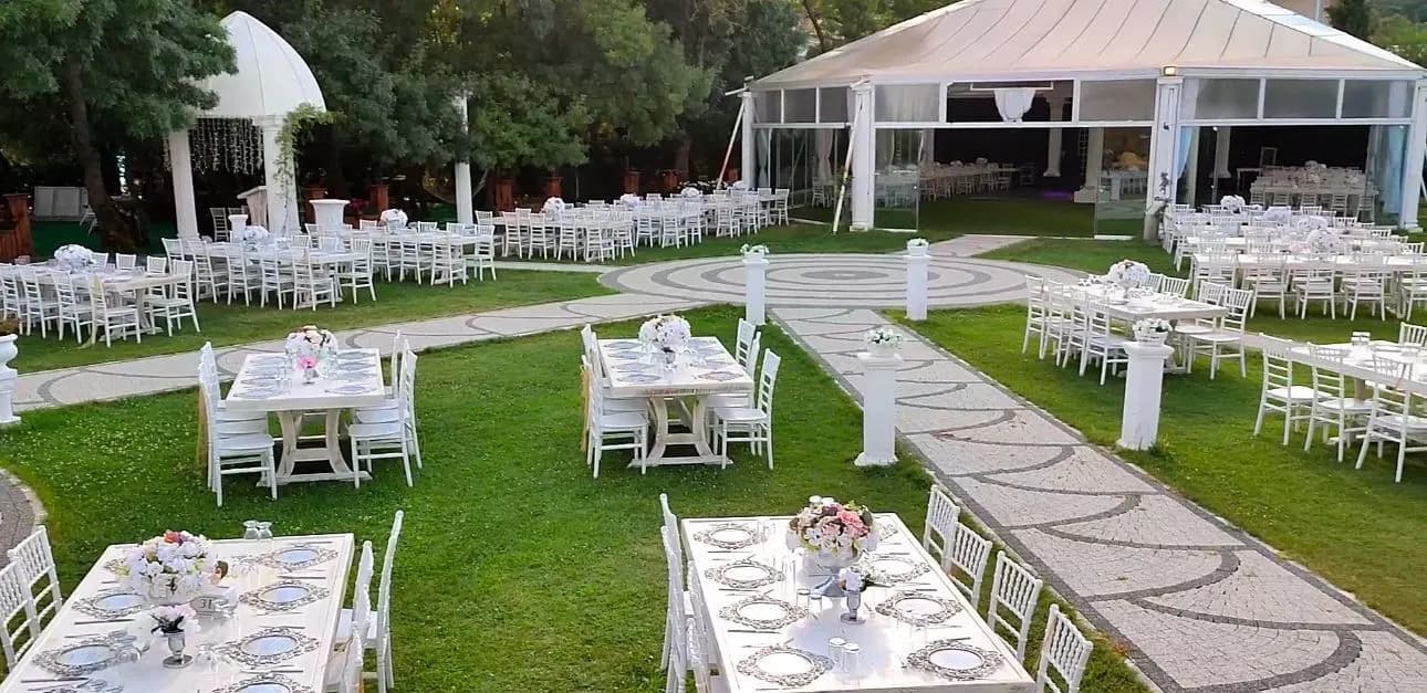 Pion Bahçe - İstanbul Kır Düğünü Mekanı