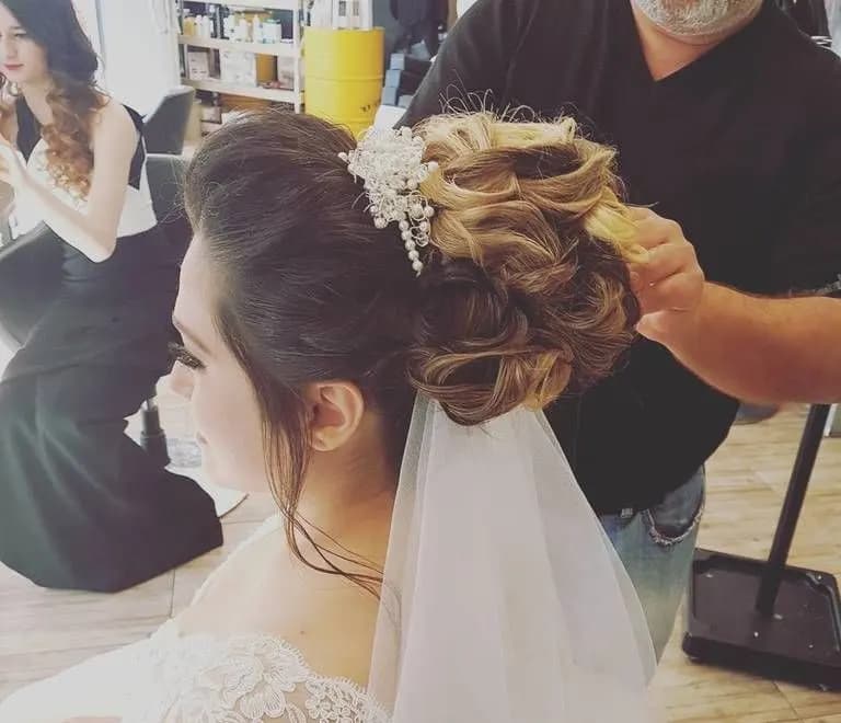 Salon Benoit - İstanbul Gelin Saç & Makyaj Uzmanı - fotoğraf 6