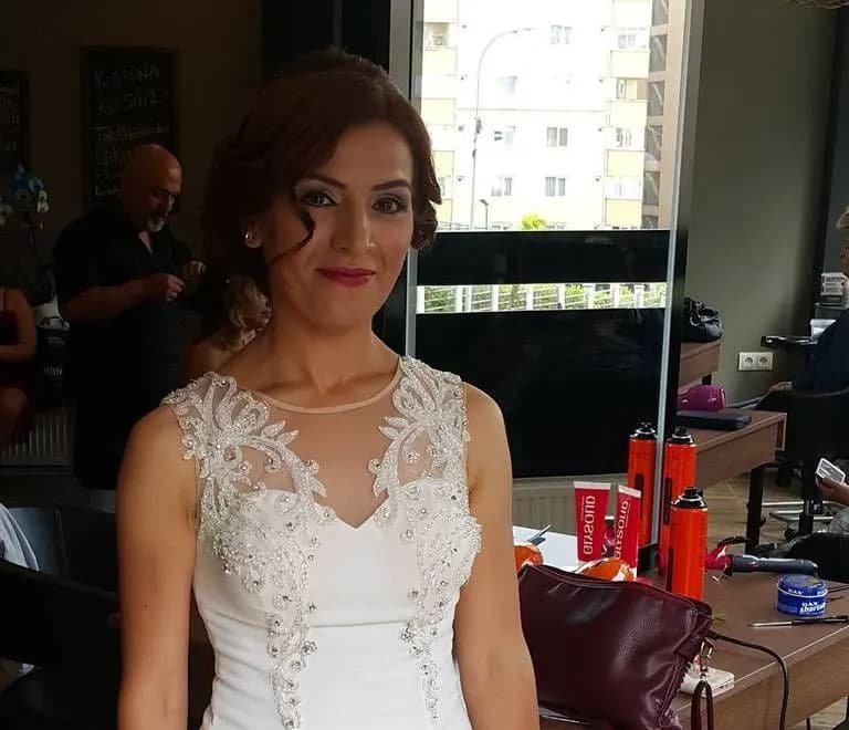 Salon Benoit - İstanbul Gelin Saç & Makyaj Uzmanı - fotoğraf 8