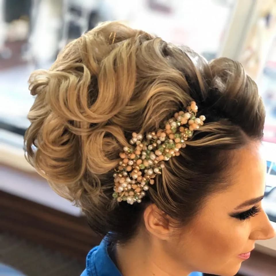 Salon CK - İstanbul Gelin Saç & Makyaj Uzmanı - fotoğraf 6