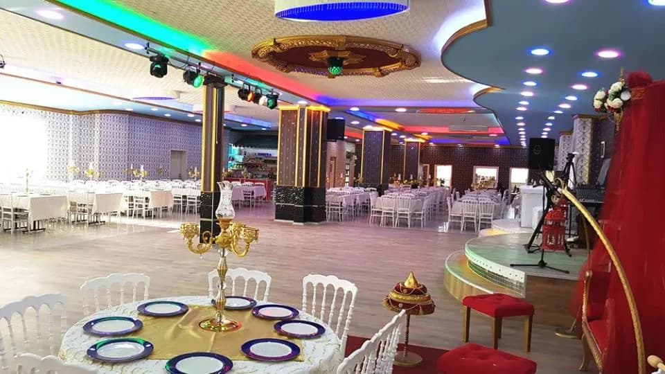 Salon Özyiğit - İstanbul Düğün Salonu