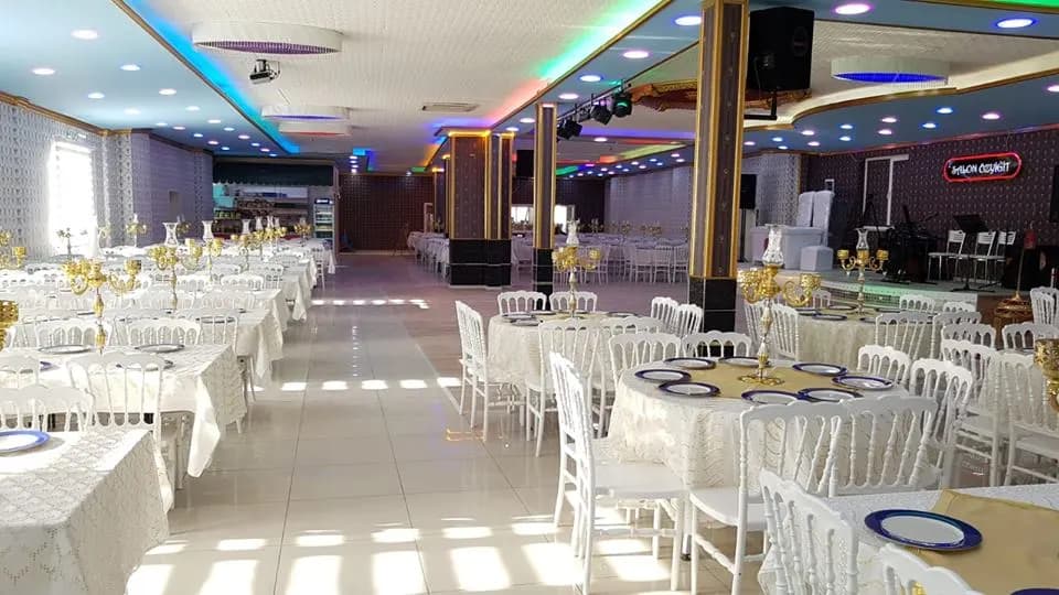 Salon Özyiğit - İstanbul Düğün Salonu - fotoğraf 9
