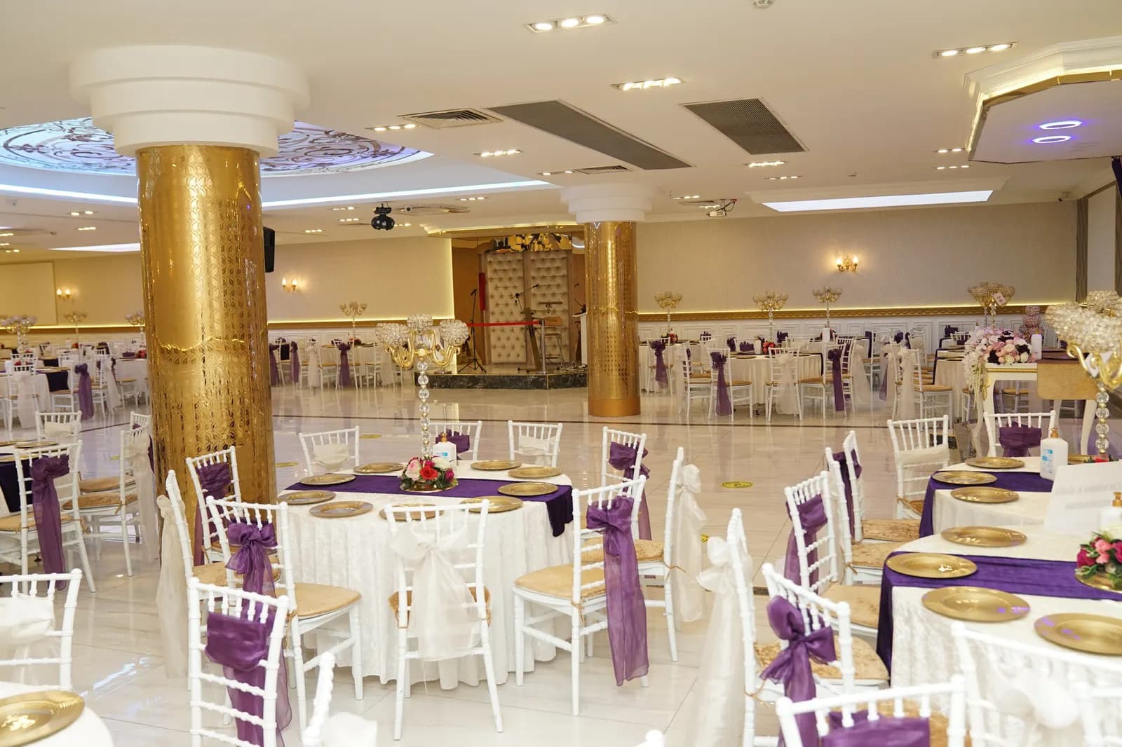 Salon Yıldızay Düğün Davet Balo - İstanbul Düğün Salonu