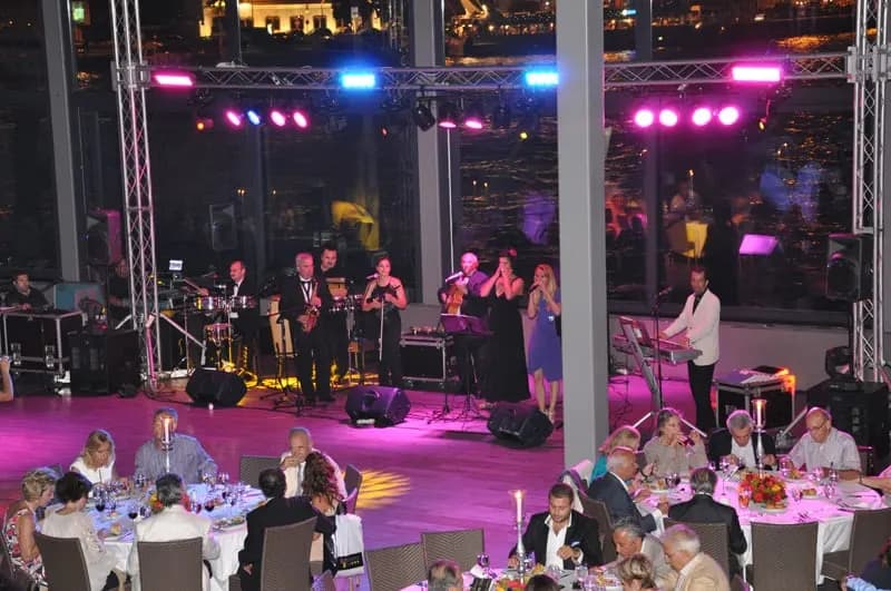Sam Orkestrası & Davet Organizasyon - İstanbul Düğün Müzik Grubu / DJ