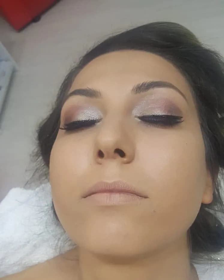 Şara Kuaför - İstanbul Gelin Saç & Makyaj Uzmanı - fotoğraf 5