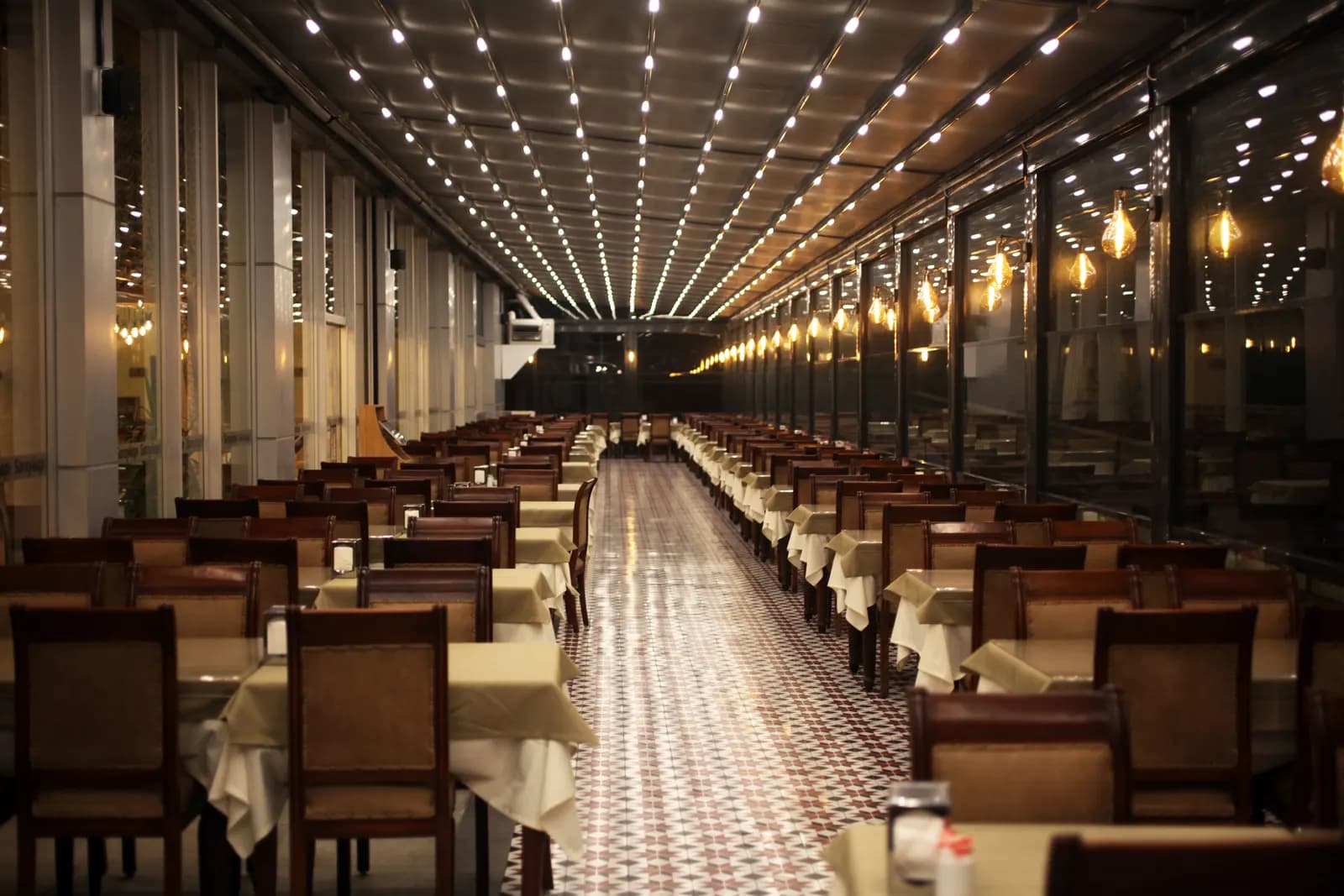 Saraykapı  Restoran - İstanbul After Party Mekanı - fotoğraf 1