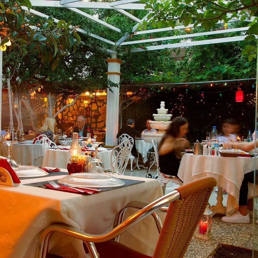 Secret Garden Restaurant Büyükada - İstanbul Söz-Nişan Mekanı - fotoğraf 6